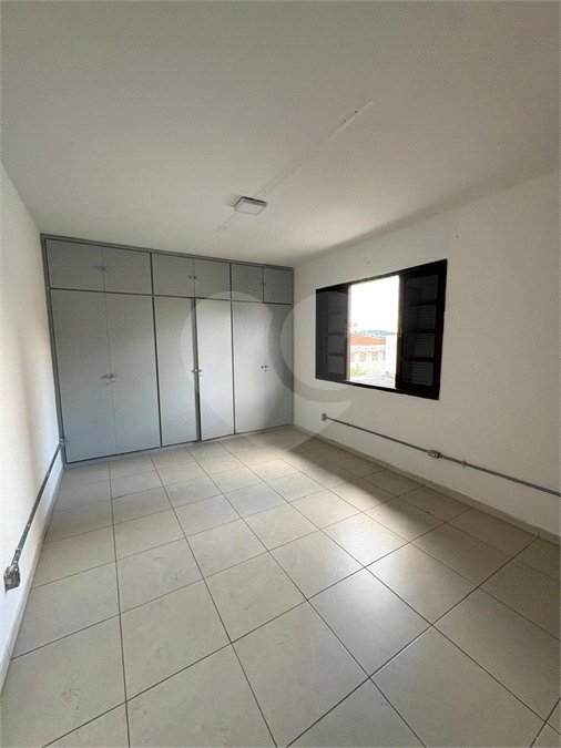 Sobrado à venda com 4 quartos, sendo 1 suíte,  em Vila Sônia, São Paulo, SP
