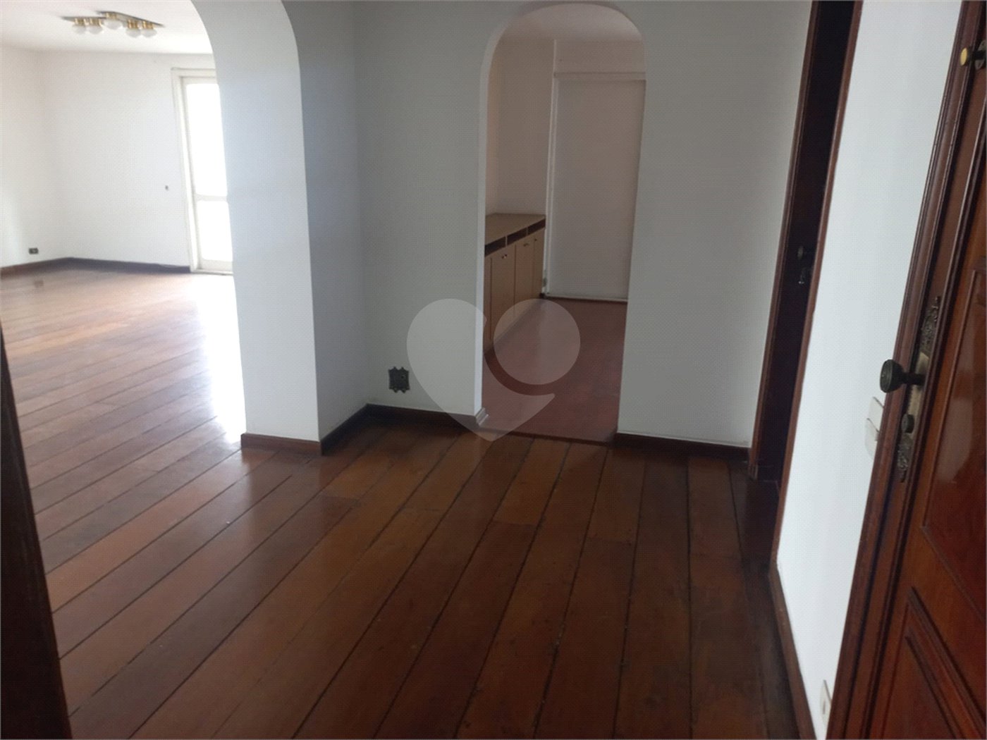 Apartamento à venda com 3 quartos, sendo 1 suíte, em Jardim Paulista, São Paulo, SP
