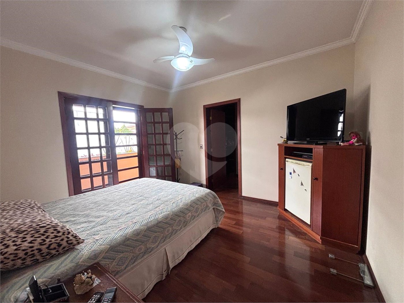 Casa à venda com 4 quartos, sendo 2 suítes,  no condomínio Granja Olga Ii, Sorocaba - SP