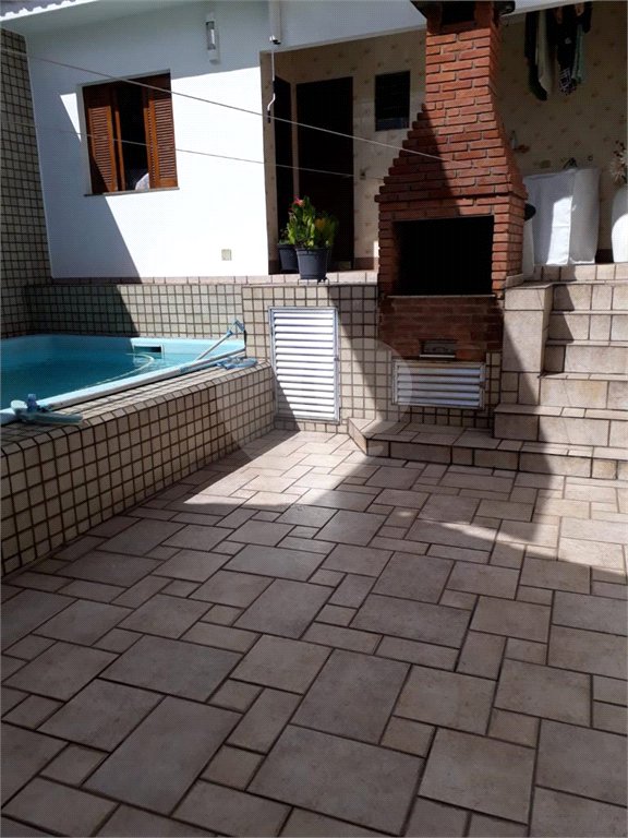 Casa à venda com 3 quartos, sendo 2 suítes, em Parada Inglesa, São Paulo, SP