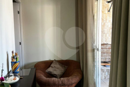 Apartamento à venda com 4 quartos, sendo 1 suíte, em Parque Tomas Saraiva, São Paulo, SP