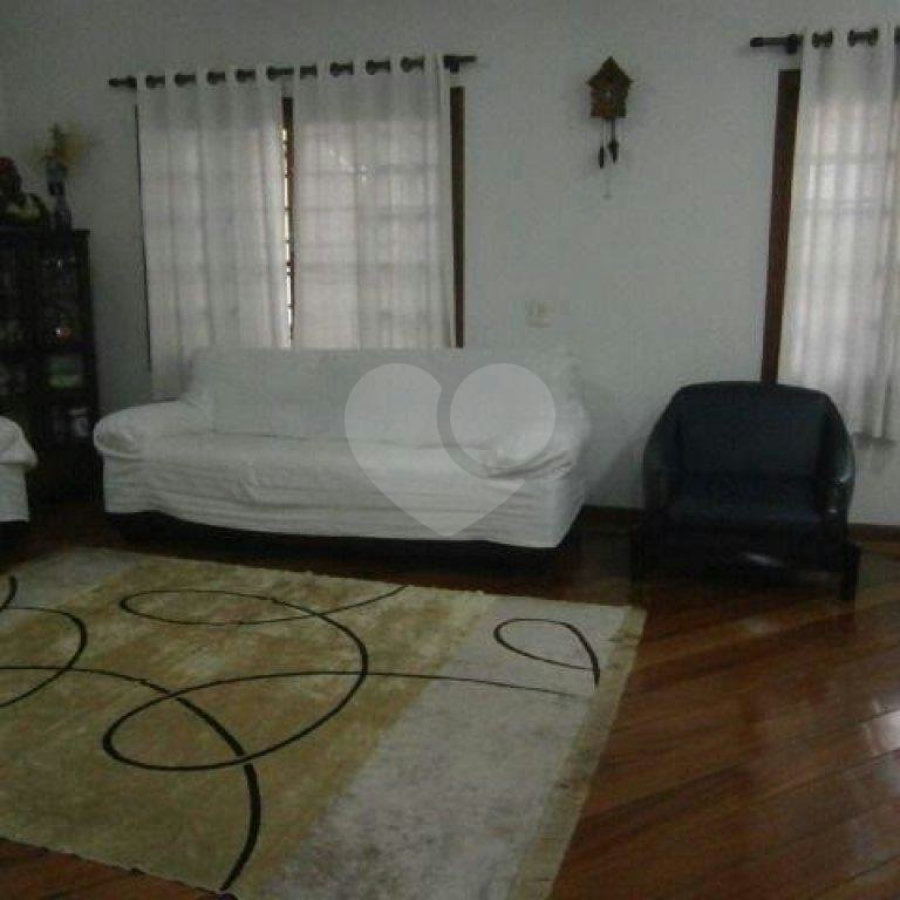 Sobrado à venda com 3 quartos, sendo 1 suíte, em Vila Mariza Mazzei, São Paulo, SP