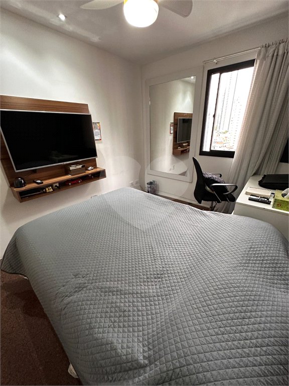 Apartamento à venda com 3 quartos, sendo 1 suíte, em Vila Regente Feijó, São Paulo, SP