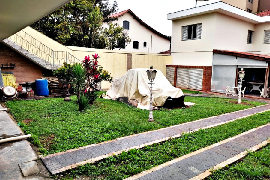Sobrado à venda com 5 quartos, sendo 2 suítes, em Vila Nova Cachoeirinha, São Paulo, SP