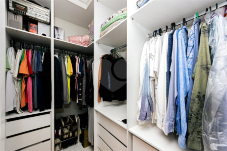 Apartamento à venda com 2 quartos, sendo 1 suíte, em Água Branca, São Paulo, SP