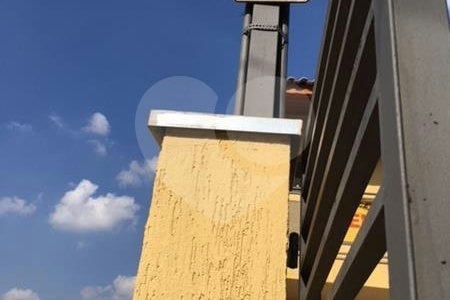 Sobrado à venda com 2 suítes em Jardim Monte Kemel, São Paulo, SP