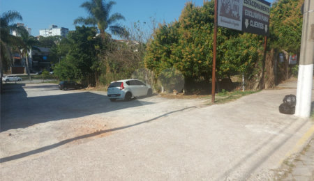Terreno à venda ou para alugar no Centro, Vinhedo, SP