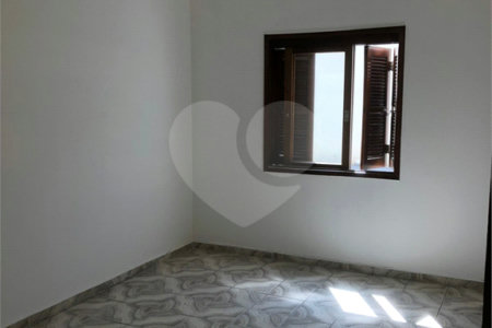 Sobrado à venda ou para alugar com 4 quartos, sendo 1 suíte, em Vila Regente Feijó, São Paulo, SP