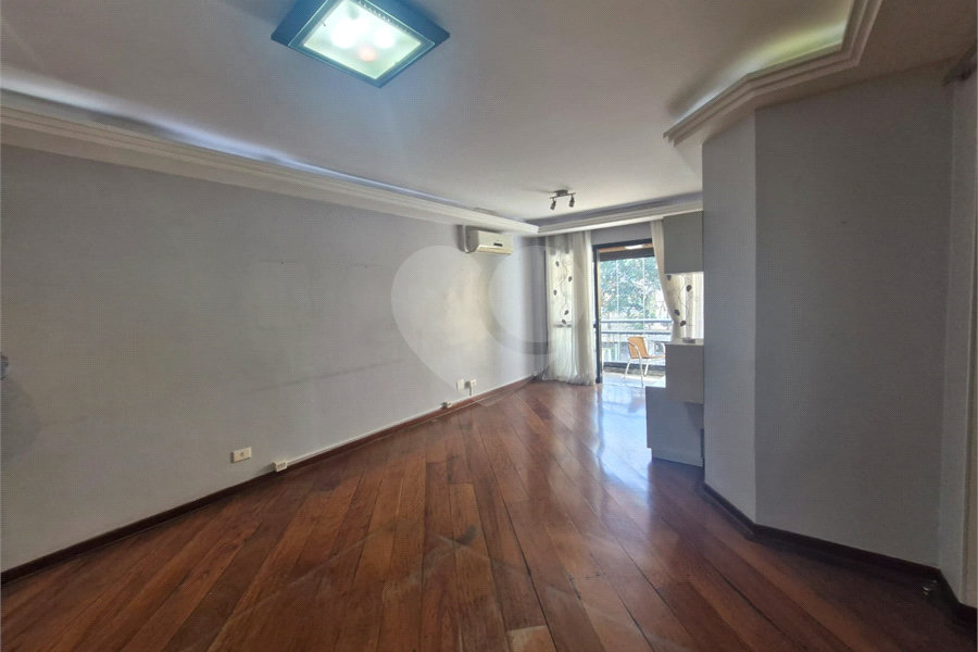 Apartamento à venda com 3 quartos, sendo 1 suíte, em Santana, São Paulo, SP