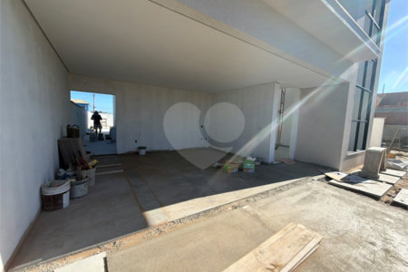 Casa em condomínio à venda com 4 quartos, sendo 3 suítes, em Ogiva, Cabo Frio, RJ