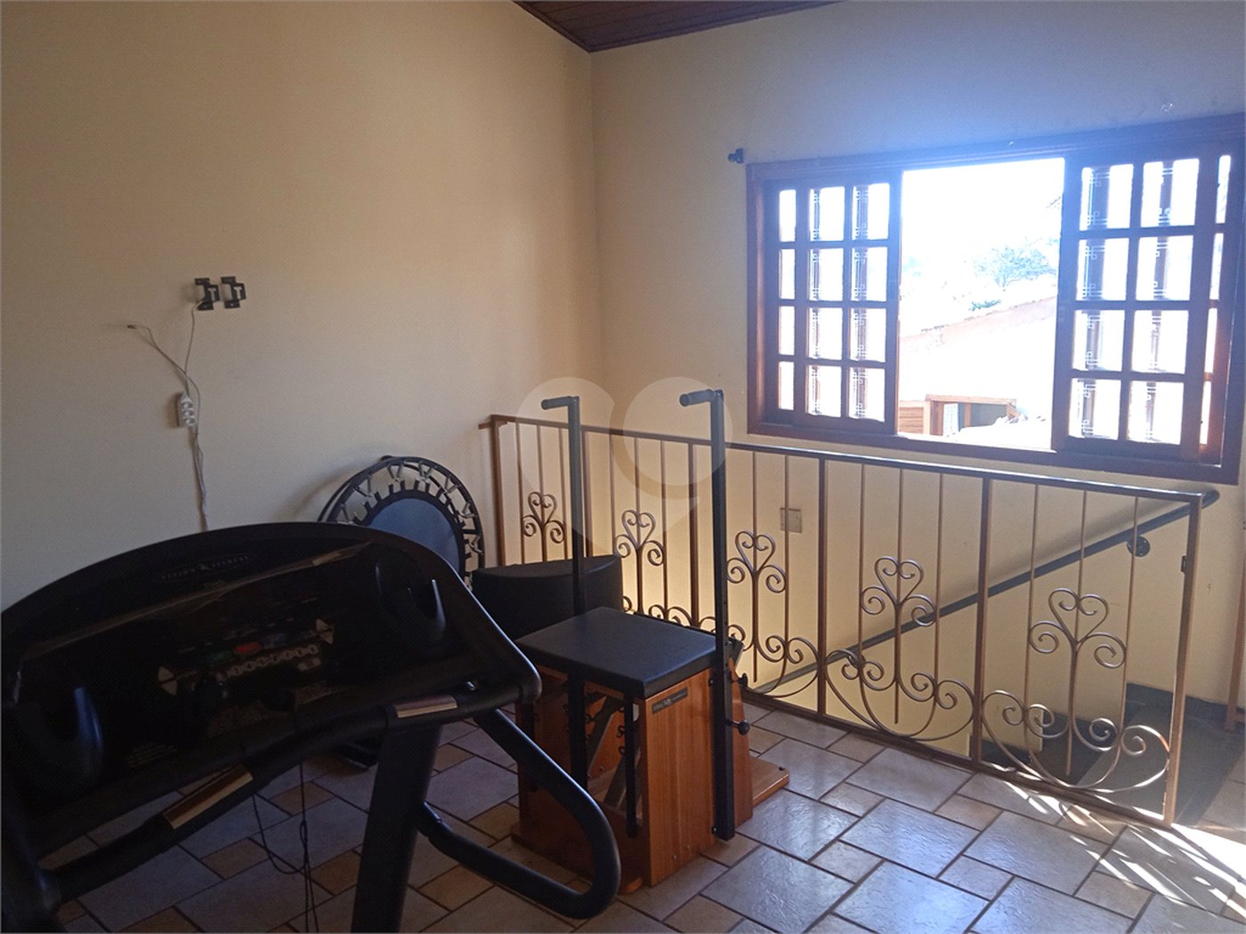 Casa à venda com 8 quartos, sendo 3 suítes, em Jardim Terceiro Centenário, Atibaia, SP