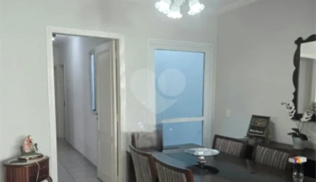 Casa à venda com 3 quartos, sendo 1 suíte,  em Vila Guarani, Jundiaí, SP