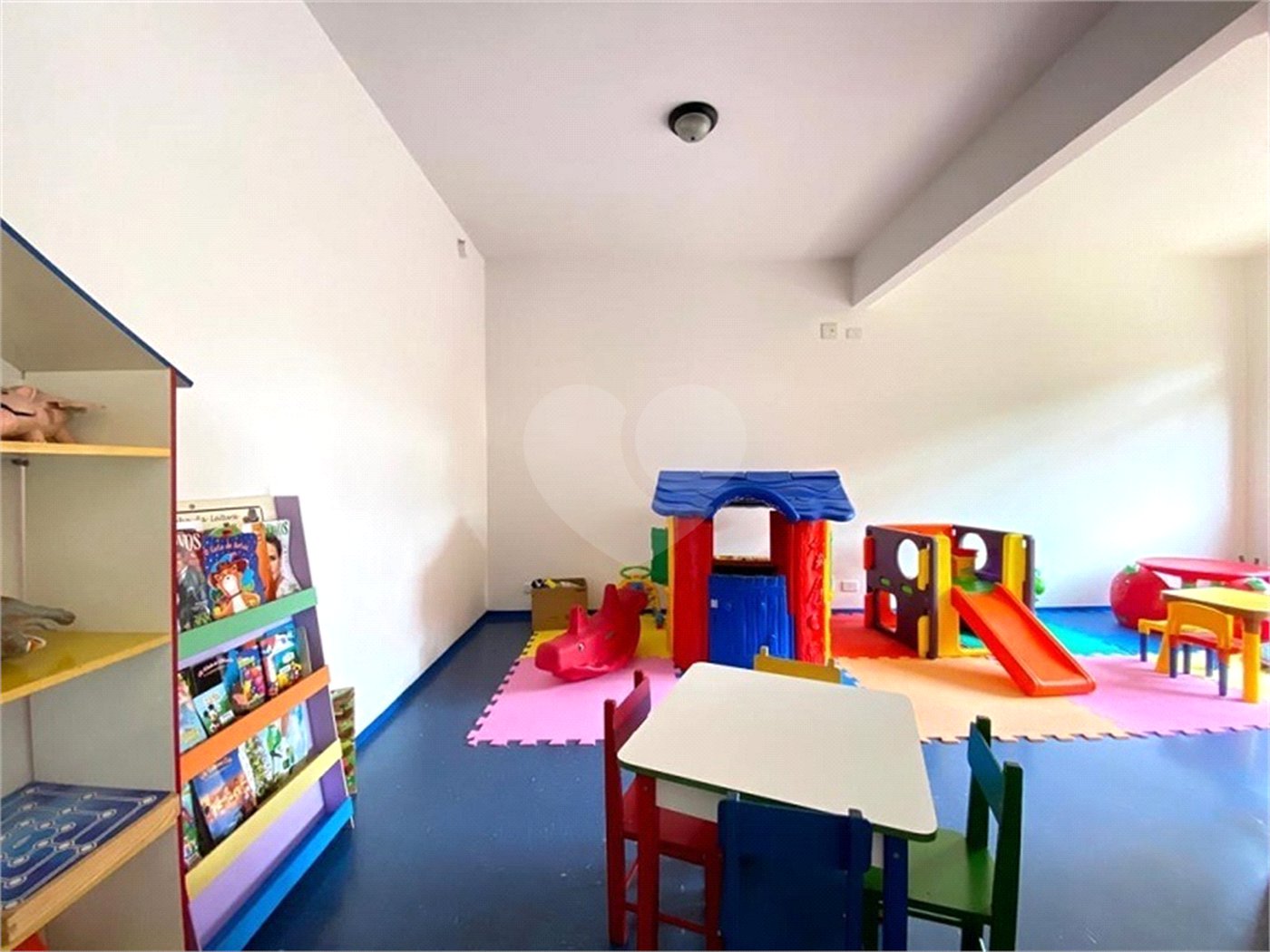Apartamento à venda com 3 quartos, sendo 1 suíte, em Vila Rosália, Guarulhos, SP