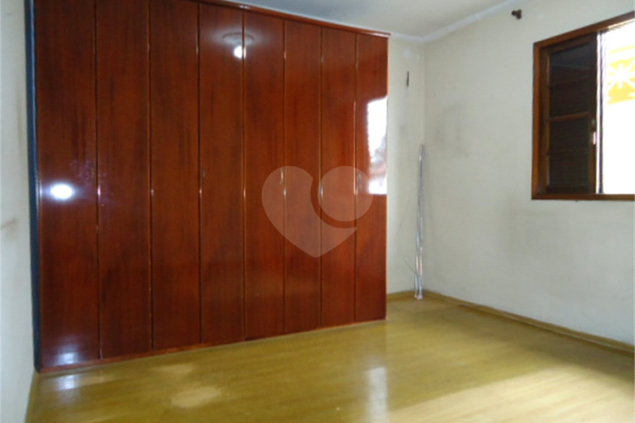 Sobrado à venda com 3 quartos em Jardim Peri, São Paulo, SP