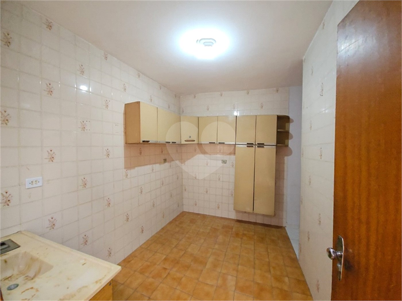 Casa à venda com 4 quartos, sendo 1 suíte, em Jaguara, São Paulo, SP