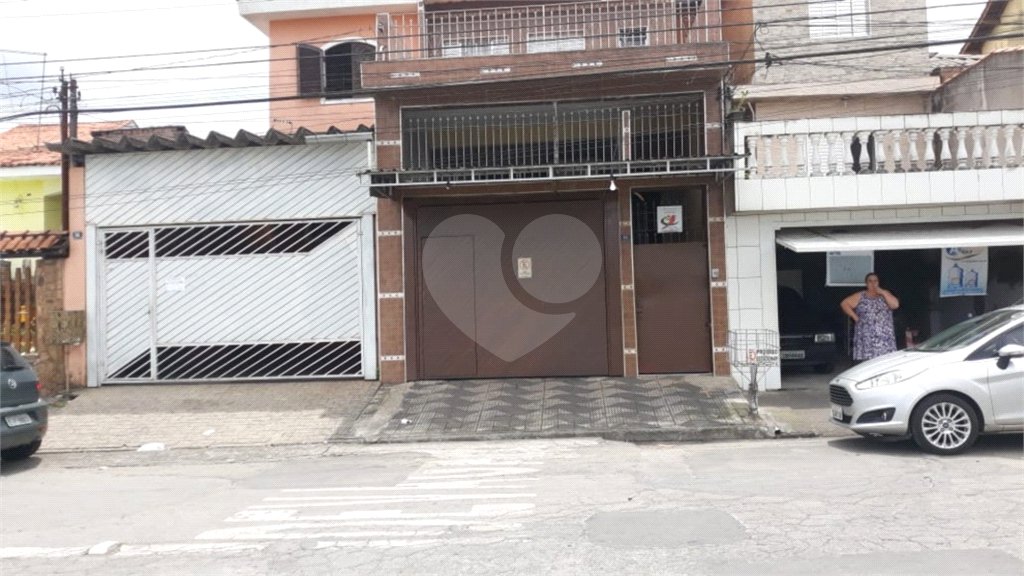 Sobrado à venda com 3 quartos, sendo 1 suíte, em Parque Continental I, Guarulhos, SP