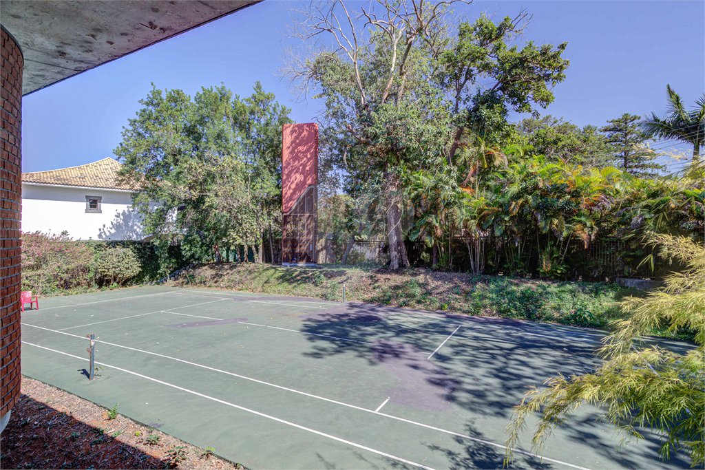Casa à venda ou para alugar com 4 suítes no condomínio Chácara Flora, São Paulo - SP