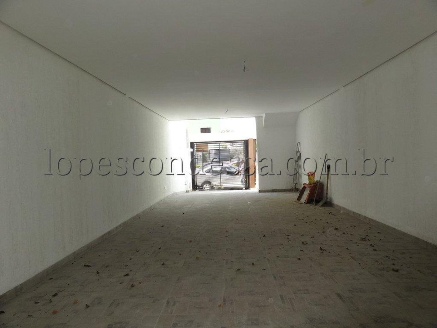 Sobrado à venda com 3 suítes em Horto, São Paulo, SP