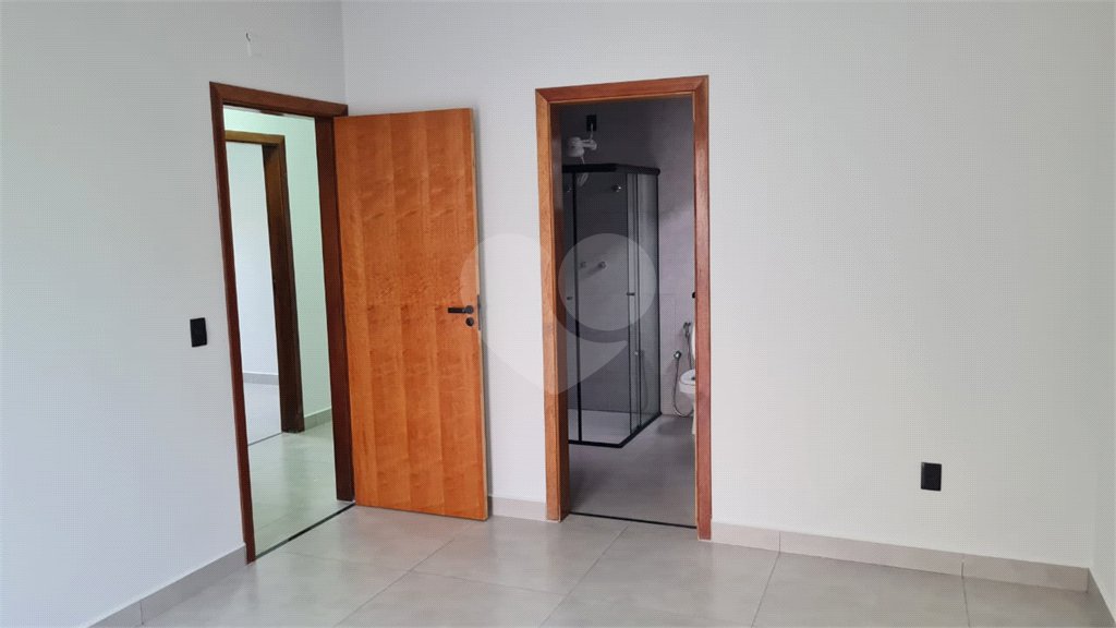 Casa à venda com 3 quartos, sendo 2 suítes, no condomínio Campos do Conde Ii, Paulínia - SP
