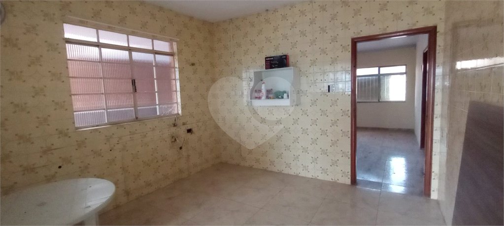 Casa à venda com 5 quartos, sendo 1 suíte, em Perus, São Paulo, SP