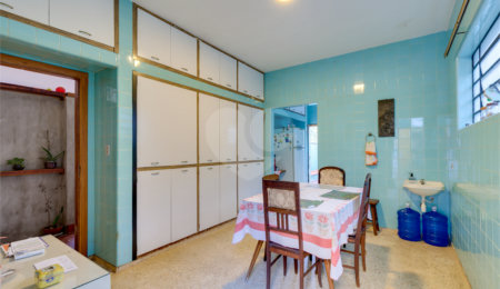 Casa à venda com 5 quartos, sendo 2 suítes,  em Alto da Boa Vista, São Paulo, SP