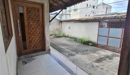 Casa Térrea à venda com 3 quartos, sendo 1 suíte, em Campo Grande, Rio de Janeiro, RJ