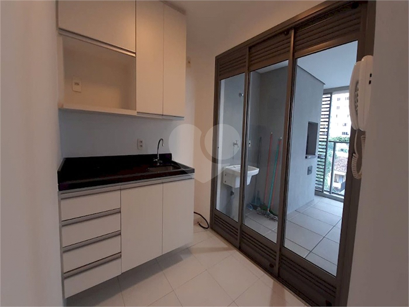 Apartamento à venda ou para alugar com 1 suíte em Pinheiros, São Paulo, SP