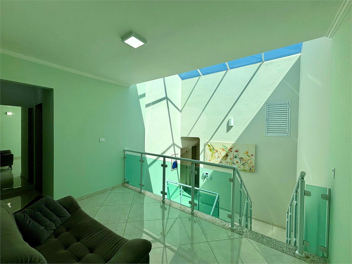 Casa à venda ou para alugar com 6 quartos, sendo 1 suíte, em Residencial/Comercial, Guarulhos, SP