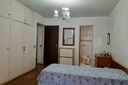 Casa à venda com 4 quartos, sendo 1 suíte, em Parque Continental, São Paulo, SP