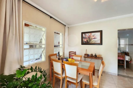 Casa à venda com 3 quartos, sendo 1 suíte, em Vista Alegre, Vinhedo, SP