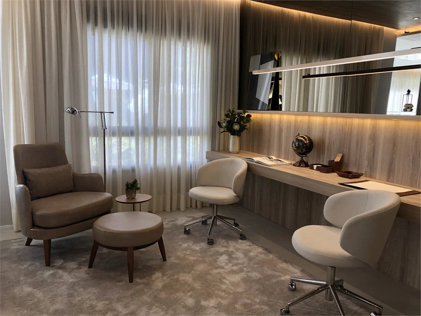 Apartamento à venda com 5 quartos, sendo 4 suítes, em Pinheiros, São Paulo, SP