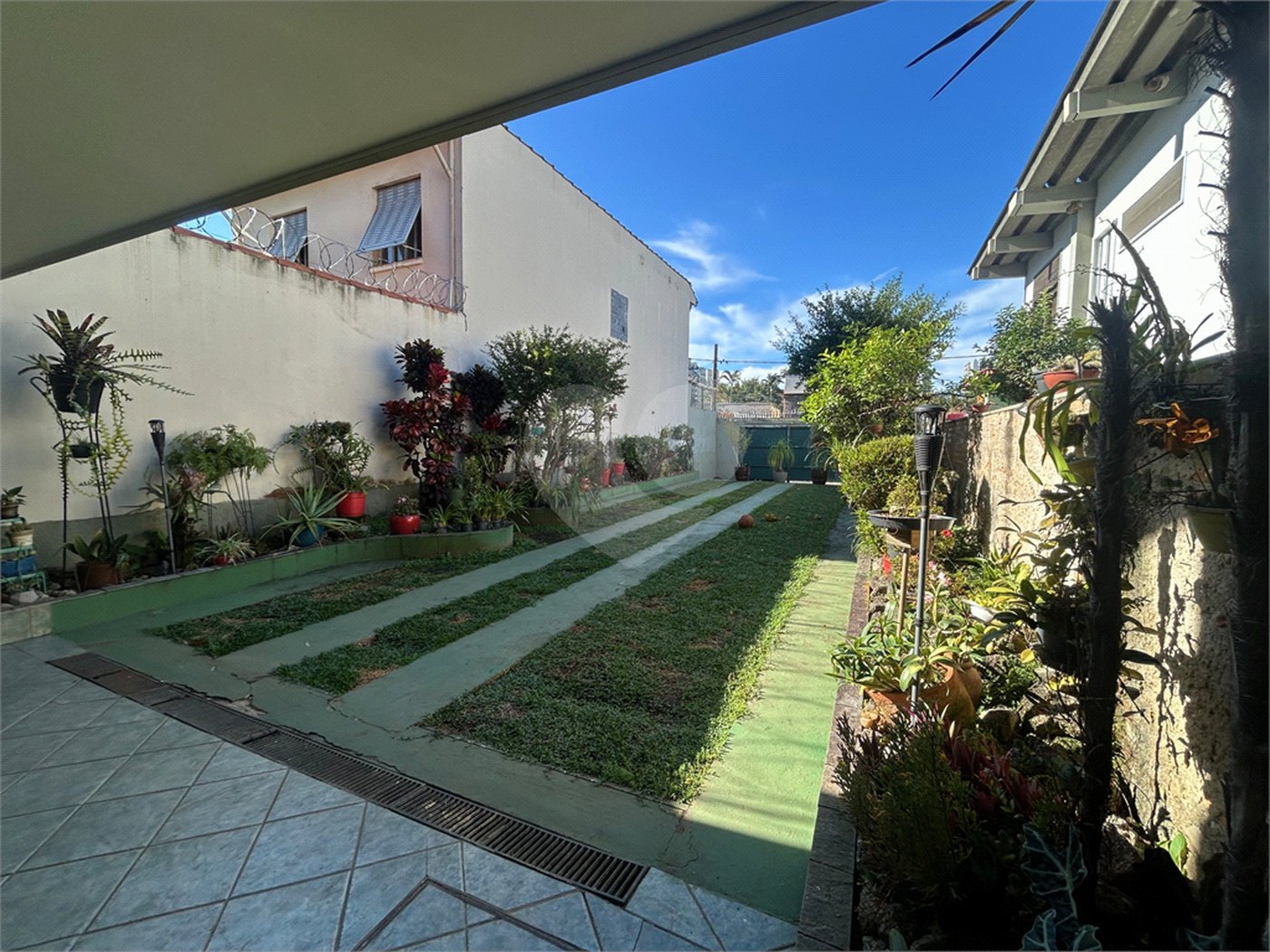 Terreno à venda com 1 quarto, sendo 2 suítes, em Alto da Boa Vista, São Paulo, SP