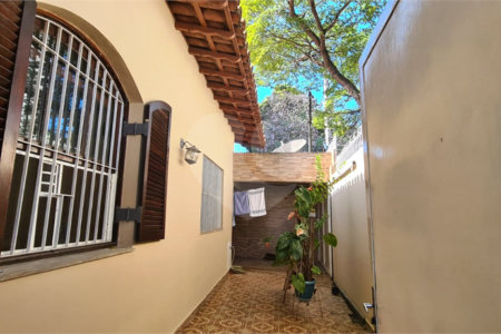 Casa Térrea à venda com 3 quartos, sendo 1 suíte, em Santo Amaro, São Paulo, SP