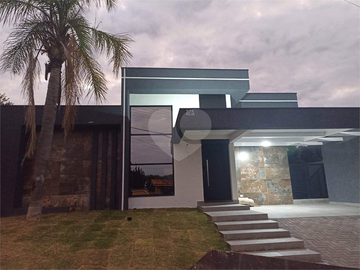 Casa à venda com 3 suítes em Alpes D'ouro, Bom Jesus dos Perdões, SP