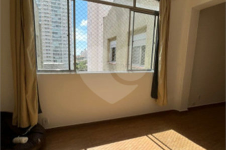 Apartamento à venda com 2 quartos em Aclimação, São Paulo, SP