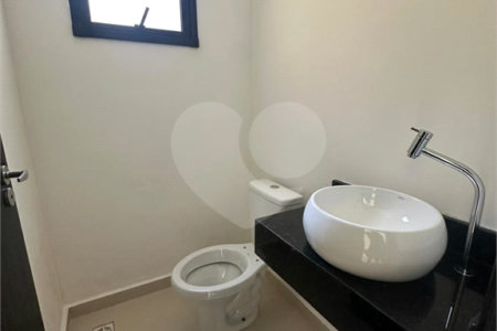 Casa à venda com 3 quartos, sendo 1 suíte, em Jardim Paraíso da Usina, Atibaia, SP