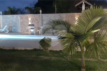 Chácara à venda com 3 suítes em Vila São Geraldo, São José dos Campos, SP