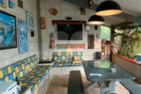 Casa em condomínio à venda com 4 quartos, sendo 1 suíte, no Centro, Bom Jesus dos Perdões, SP