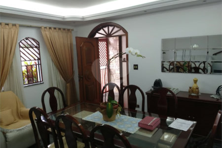 Sobrado à venda com 3 quartos, sendo 1 suíte, em Tucuruvi, São Paulo, SP