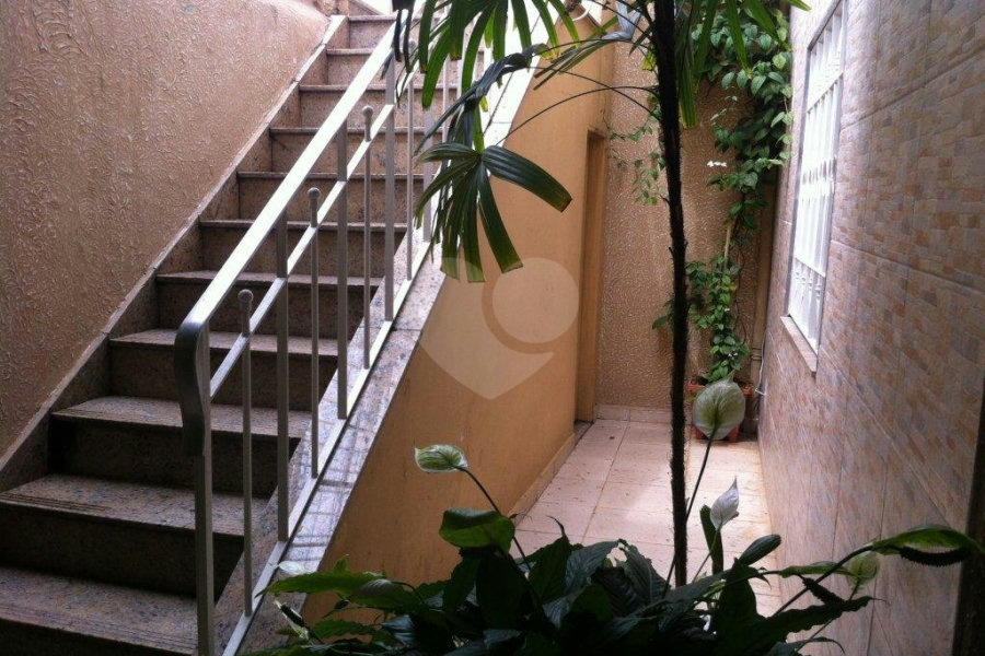 Sobrado à venda com 2 quartos em Vila Maria Alta, São Paulo, SP