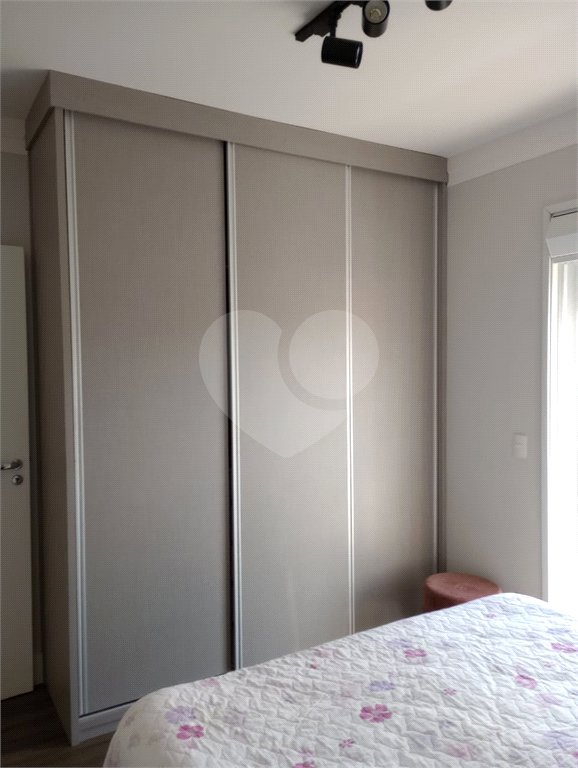 Apartamento à venda com 3 quartos, sendo 1 suíte,  em Urbanova I, São José dos Campos, SP