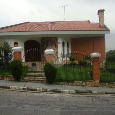 Sobrado à venda com 3 quartos, sendo 1 suíte, em Jardim Franca, São Paulo, SP
