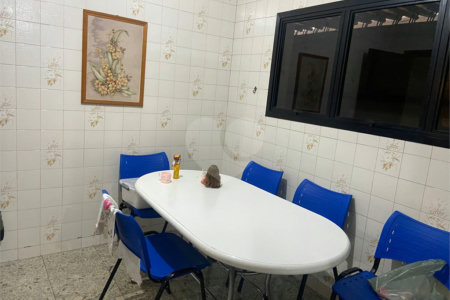 Casa à venda com 4 quartos, sendo 1 suíte, em Jardim Rincão, Arujá, SP