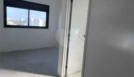 Apartamento à venda com 3 quartos, sendo 1 suíte, em Vila Independência, São Paulo, SP