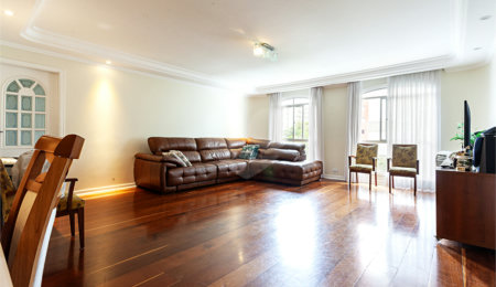Apartamento à venda com 4 quartos, sendo 1 suíte,  em Jardim Marajoara, São Paulo, SP