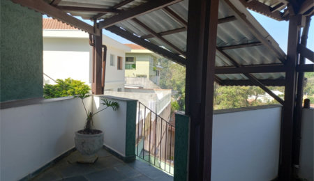 Sobrado à venda com 3 quartos, sendo 1 suíte, em Horto, São Paulo, SP