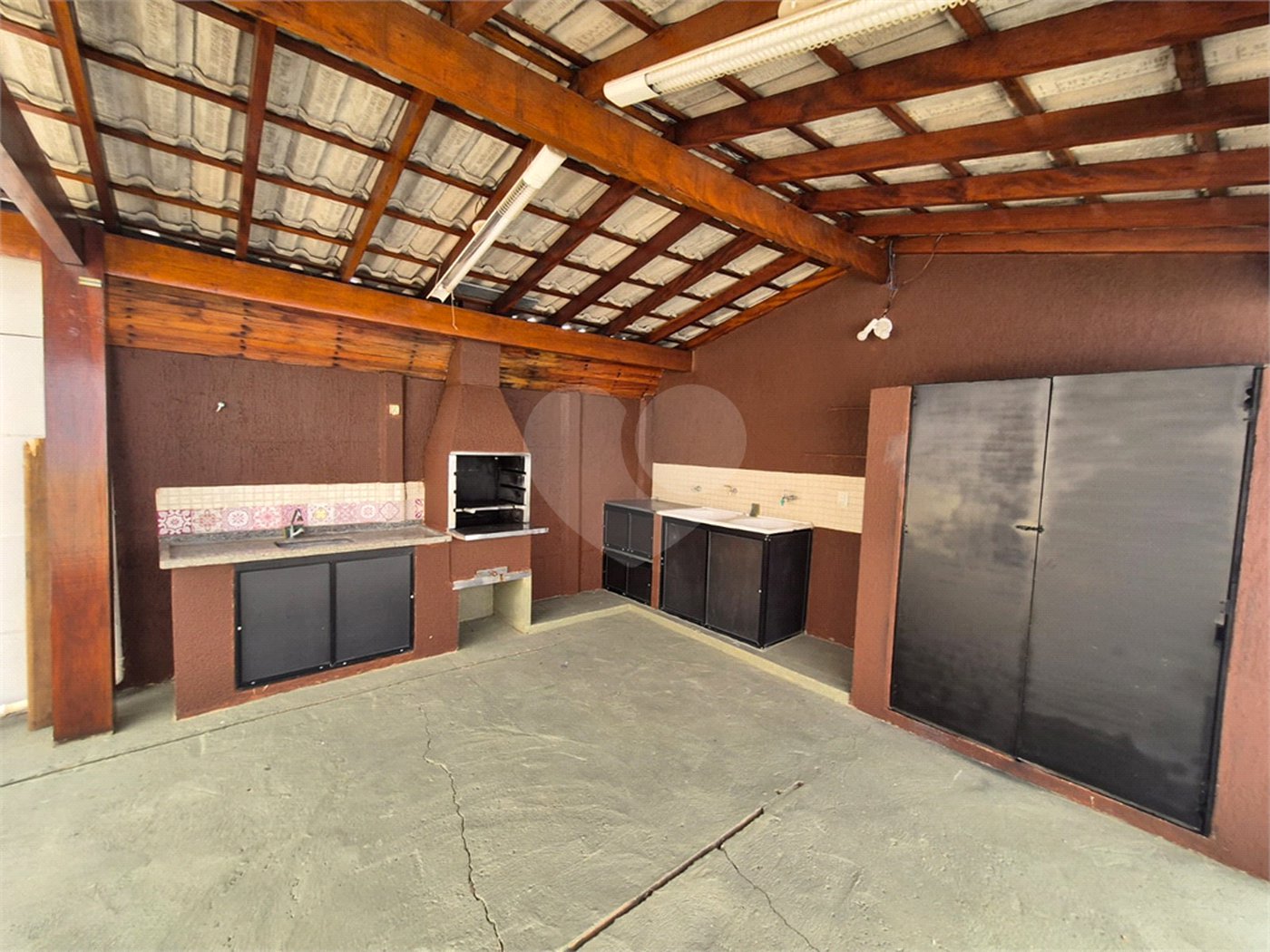 Casa Térrea à venda com 3 quartos, sendo 1 suíte, no Centro, Vinhedo, SP