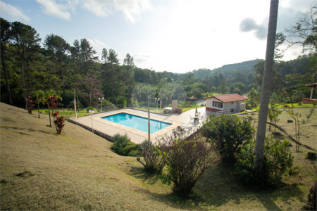 Sítio à venda com 14 quartos, sendo 4 suítes, em Gabriel Piza, São Roque, SP