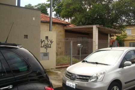 Casa Térrea à venda com 3 quartos em Vila Cordeiro, São Paulo, SP