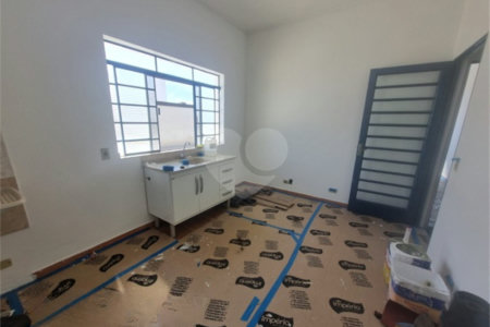 Casa à venda com 3 quartos, sendo 1 suíte, no Centro, Vinhedo, SP